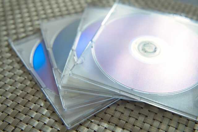 知らないと危険！CD・DVDを安全に処分する5つの方法